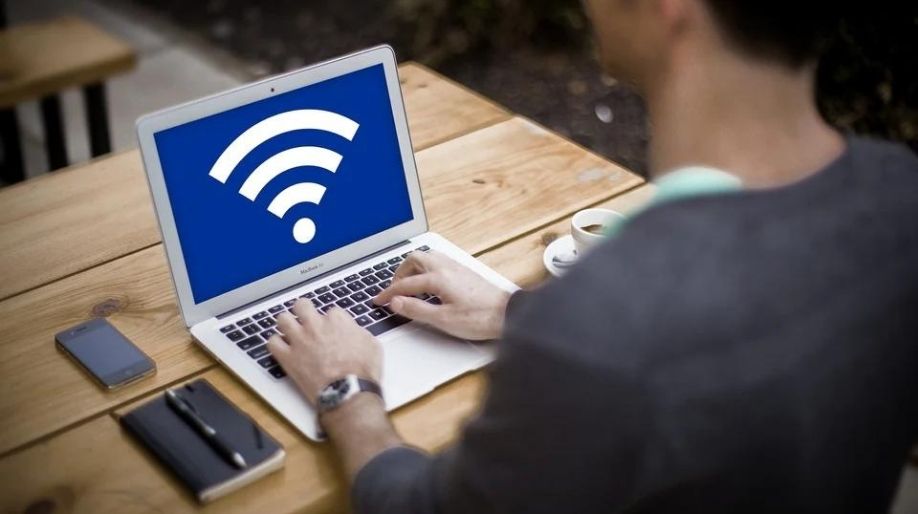 How To Find The Wi-Fi Password Of Your Current Network In PC And Mobile